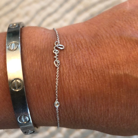 Jewelry - Love bracelet with bezel diamond
